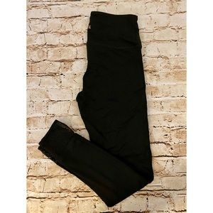 NWT Victorias Secret Pink Ultimate Leggings